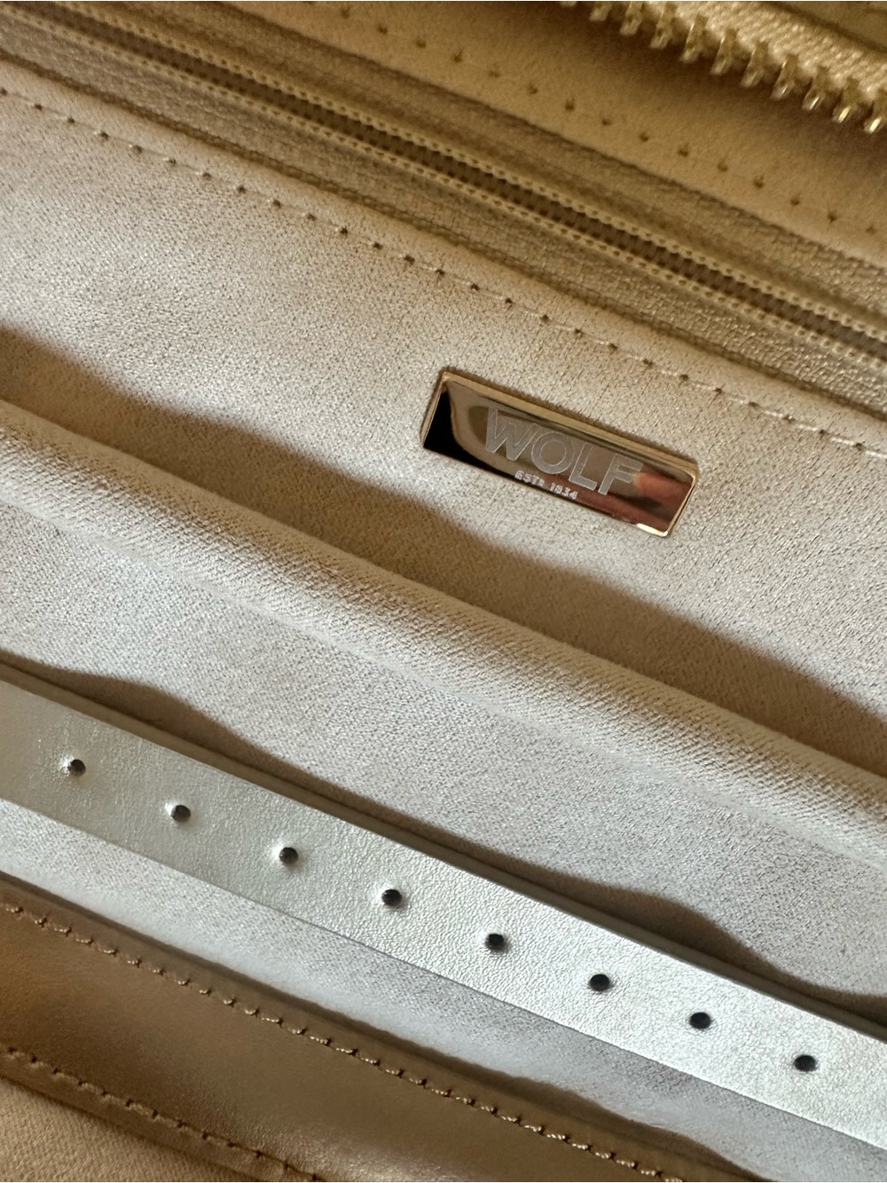 WOLF Zip-Around Travel Jewelry Case in Gold with Tassel - Picture 10 of 10